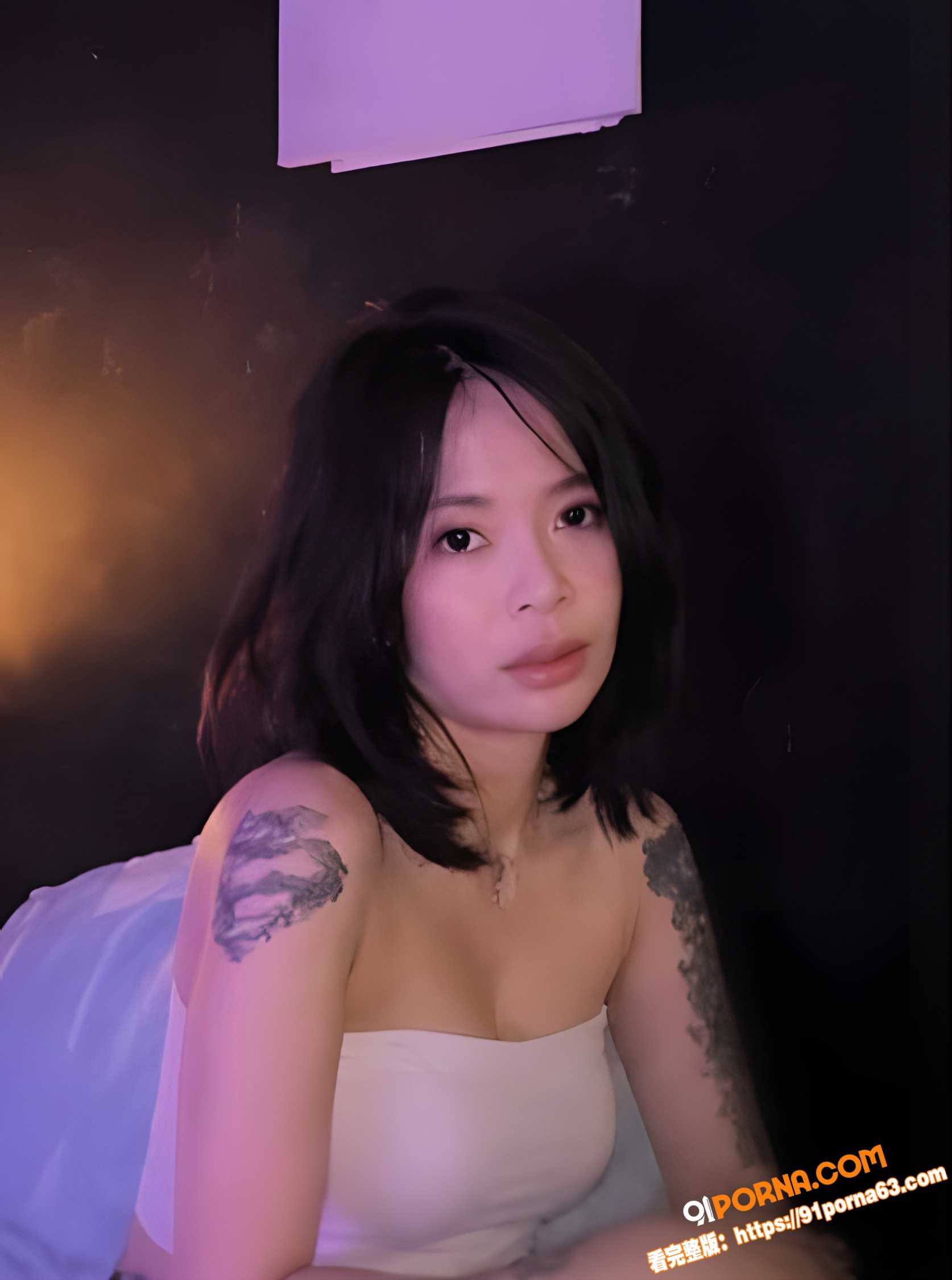 顶级黑丝少妇 一女多男真...（1）