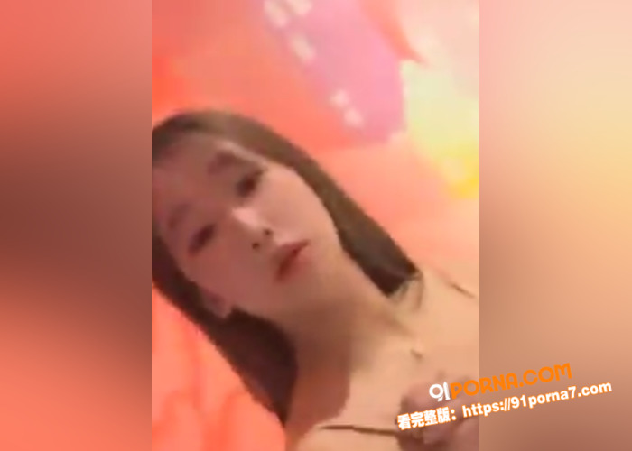 高颜值精神小妹为了满足虚...（2）