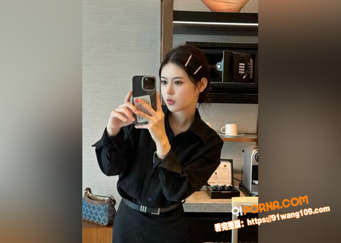 越南极品女老师 Miuz...（2）