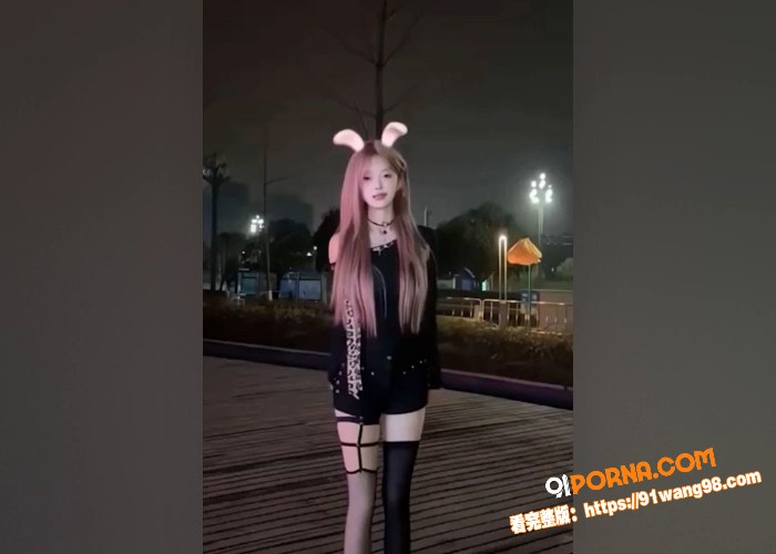 抖音清纯美少女 小兰兔了...（2）