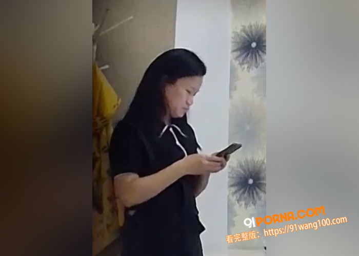 金主花三千约炮极品少妇 ...（2）