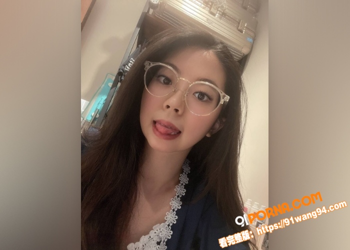 极品反差婊 大尺度自拍福...（5）