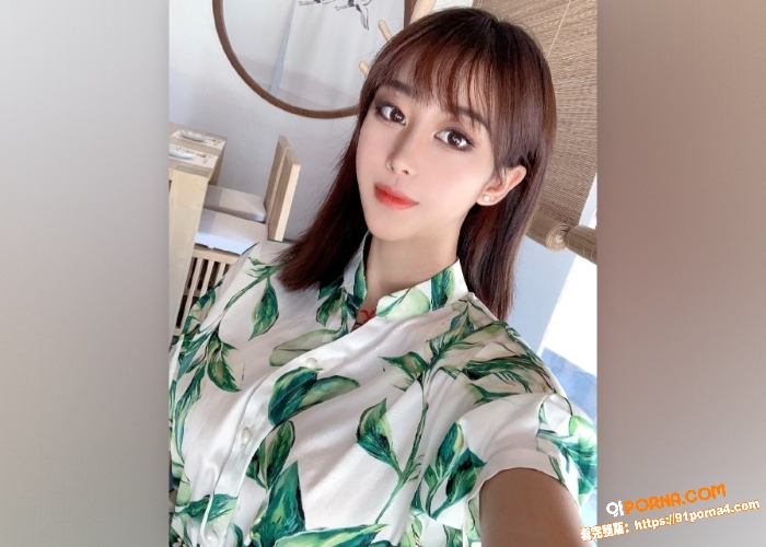 极品风骚姐姐因欠债被迫下...（3）