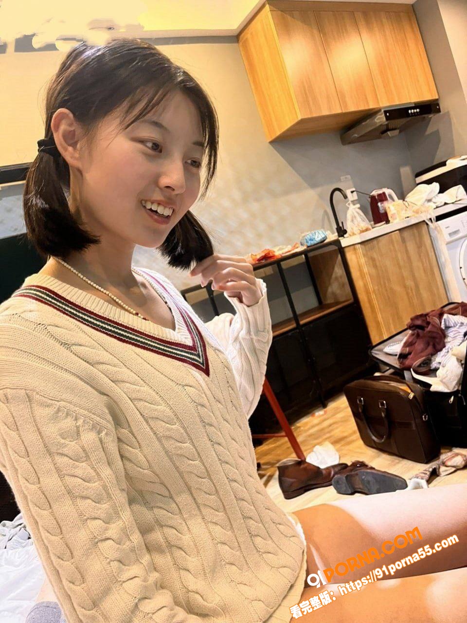 良家女大崔某洁私拍视频泄...（1）