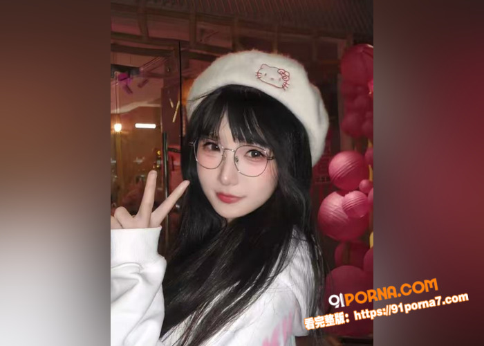 头套男直播大秀得吃极品姐...（1）