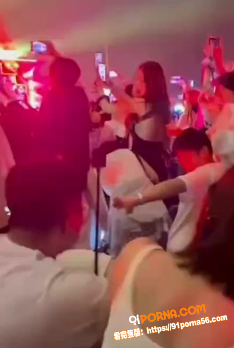 惊天大瓜！权志龙演唱会现...（11）