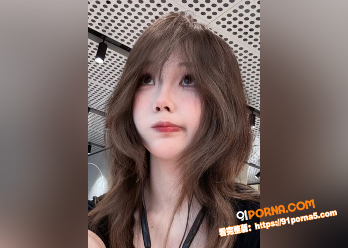 精壮小伙会所约炮短发熟女...（2）