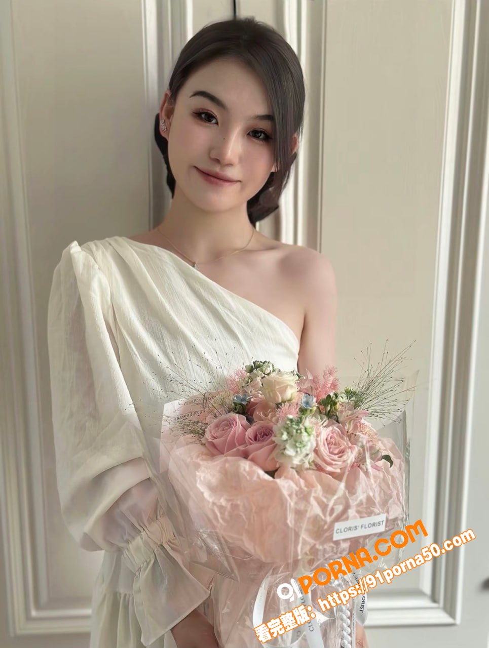 高颜值学生妹刘静酒店开房...（4）