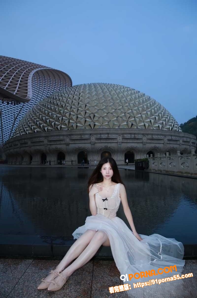 超高颜值大一学妹戴佳欣做...（1）