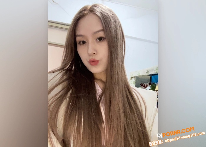 极品绝美学生妹 和男友在...（3）